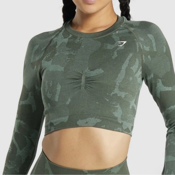 GYMSHARK Adapt Camo Seamless Long Sleeve Crop Top Green Small - Picture 1 of 8